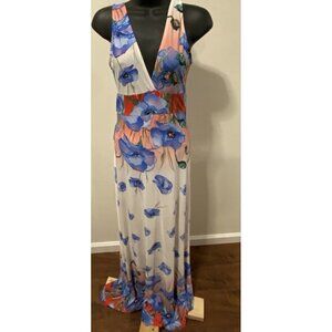 YoYo Women Size 5 Maxi Dress Floral Sleeveless Low Vneck